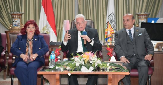 وكيل "سياحة النواب" لمحافظ جنوب سيناء: شرم الشيخ واجهة مشرفة لمصر