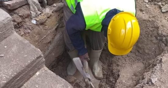 حياة كريمة.. توصيل خطوط الصرف الصحى بقرية أبيس الأولى بالإسكندرية