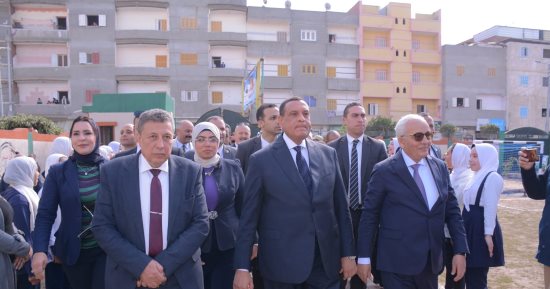 وزيرا التعليم والتنمية المحلية يختتمان زيارتهما للبحيرة بتفقد مشروعات "حياة كريمة"