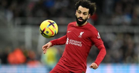 محمد صلاح يحتفل بفوز ليفربول على نيوكاسل بلقطات من المباراة.. صور