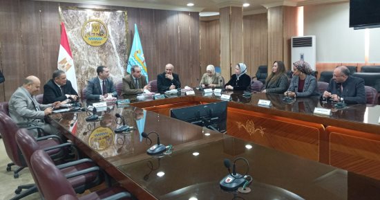"تعليم النواب" تزور كفر الشيخ.. والمحافظ: ربط التعليم الفنى بالمناطق الصناعية
