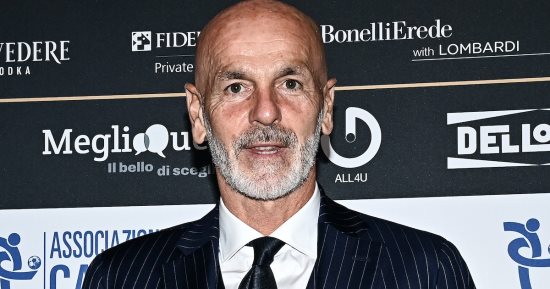 ستيفانو بيولي يفوز بجائزة المدرب الذهبي فى الدوري الإيطالي لموسم 2022