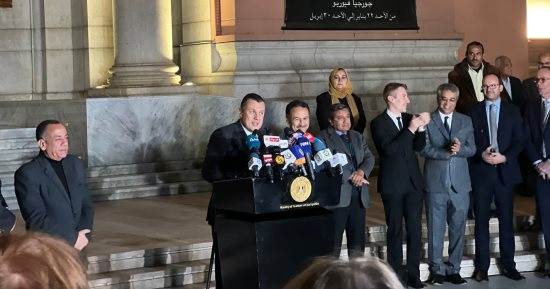 وزير السياحة والآثار يعلن انتهاء المرحلة الأولى لتطوير المتحف المصرى بالتحرير