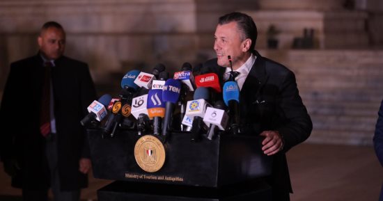 التفاصيل الكاملة للمرحلة الأولى من مشروع تطوير المتحف المصرى بالتحرير.. تطوير عدد من القاعات وعرض قطع أثرية لأول مرة.. أحمد عيسى: المتحف أيقونة الحضارة المصرية القديمة على مدار 120 عاما.. صور