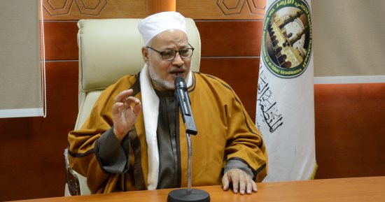 عالم أزهرى: المتطرفون حولوا بعض القضايا الفقهية لقضايا عقائدية بسوء فهمهم للنصوص