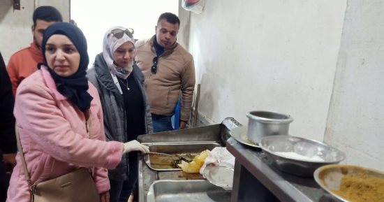 محافظ الدقهلية يحيل 33 محضر مخالفات تموينية للنيابة العامة