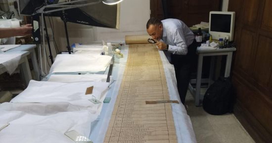 أمين الأعلى للآثار: وصلنا لـ2 متر فى فتح "بردية وزيرى 2" تحوى مفاجآت جديدة