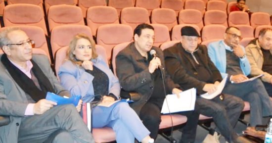 سيمون عضو لجنة تحكيم فى مسابقة "الصوت الذهبى" ببيت الغناء العربى