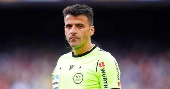 مانزانو حكمًا للديربى بين ريال مدريد وأتلتيكو فى الدورى الإسبانى