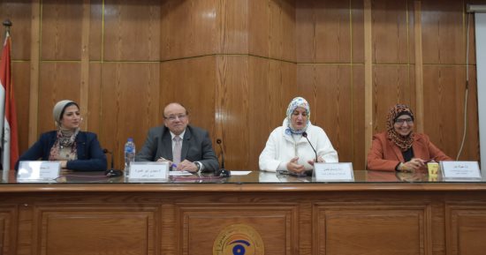 إعلام القاهرة تختتم مناقشة مشروعات تخرج طلاب الدراسات العليا.. صور