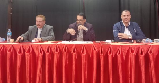 وكيل "تعليم الغربية" يبحث تنفيذ مجموعات الدعم بجميع المدارس