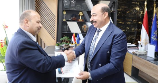 "تعليم أسوان": 3500 طالب تم استهدافهم خلال اليوم الأول للقوافل التعليمية