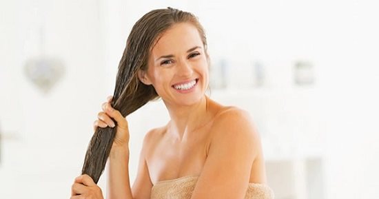 مش للأكل فقط.. 5 فوائد للعسل تعيد صحة الشعر من جديد