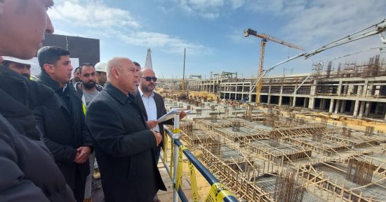 وزير النقل يتفقد معدلات تنفيذ المرحلة الثالثة للقطار الكهربائى الخفيف