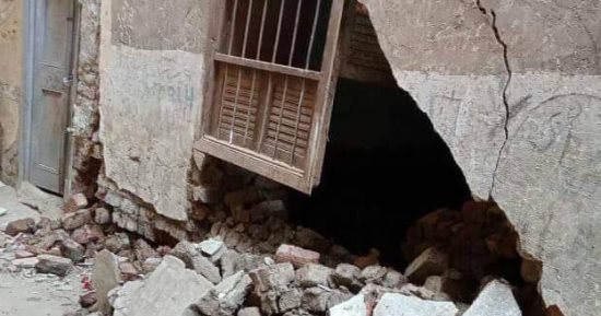 انهيار منزلين فى قرية الحلاوية بقنا دون خسائر