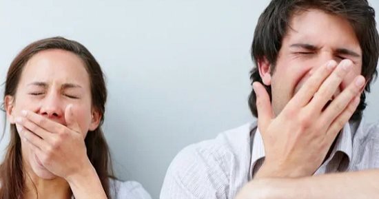 أبراج تعبر عن الحب والإعجاب بالتقليد.. أبرزهم السرطان والقوس