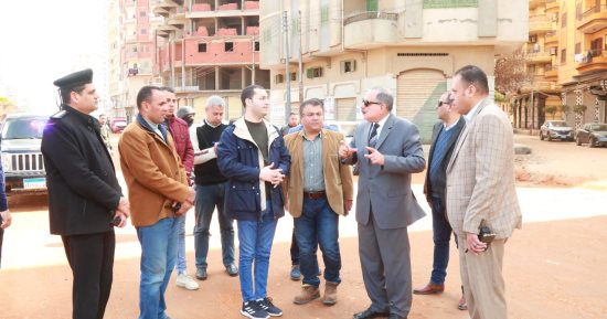 محافظ كفر الشيخ يتفقد المشروعات الخدمية ومركز التنمية الشبابية.. صور