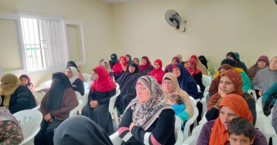 ندوات القومى للمرأة للإرشاد الأسرى بقرى حياة كريمة فى كفر الشيخ.. صور