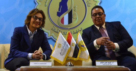 الصحة الإنجابية ضمن فعاليات "تدريب تكافؤ الفرص" لبرنامج إعداد القادة للفتيات