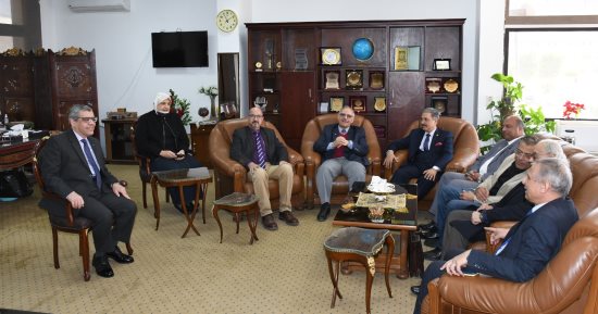 كلية العلوم جامعة قناة السويس تستضيف لجنة ترقية أعضاء هيئة التدريس