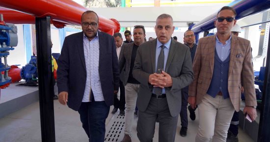  محافظ سوهاج يتفقد أعمال خط السيب النهائى لمحطة معالجة صرف صحى"الكولة"
