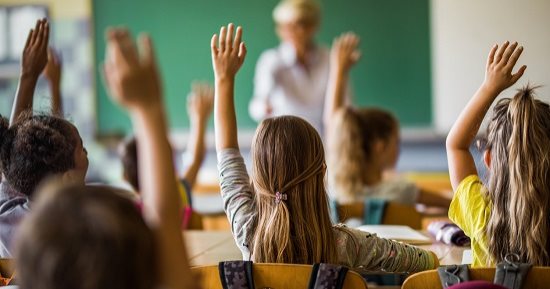 4 أسئلة تساعد طفلك على أن يكون أكثر نجاحا 