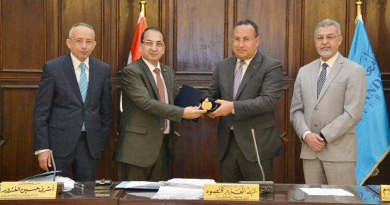 جامعة الإسكندرية تحصل على المركز الأول بمؤشر إنتاج الابتكارات وبراءات الاختراع