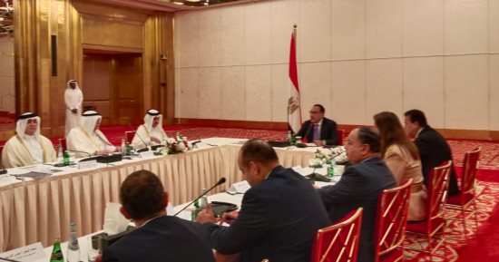 رئيس الوزراء لرابطة رجال الأعمال القطريين: نسعى لعودة القطاع الخاص بقوة 
