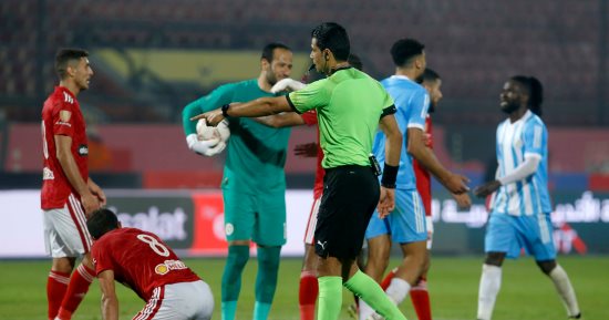 الأهلى يتعادل مع الداخلية 1 / 1 فى الدوري الممتاز.. صور