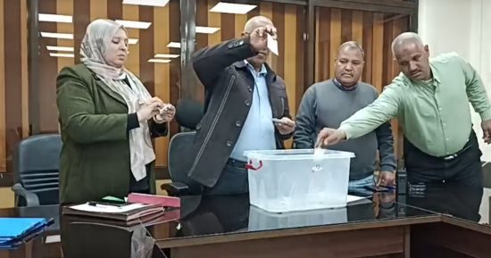 مجلس مدينة الخارجة يجرى قرعة علنية لتوزيع قطع أراض بمشروع قرى بشاير الخير