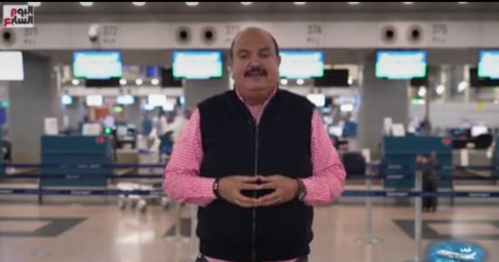 لو أول مرة تسافر.. دليل الوصول إلى مقعد الطائرة بسلام ببرنامج "في المطار"