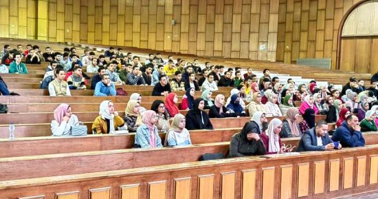 ندوة تعريفية لطلاب كليتى الحاسبات والمعلومات والهندسة 