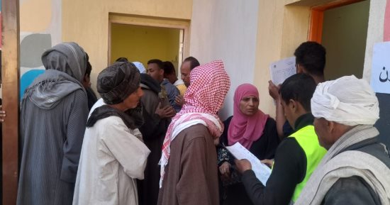 قافلة طبية بمركز شباب الندافين مركز الطود للكشف على 1342 حالة.. صور