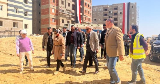 مسئولو "الإسكان" يُشاركون فى افتتاح مصنع تجميع حافلات نقل بمدينة السويس الجديدة