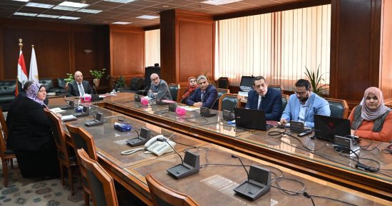 وزير الرى: تطوير التطبيقات لمتابعة الخطة الاستثمارية وحصر أملاك الوزارة 