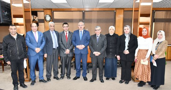 تطوير المعمل المركزى بكلية العلوم جامعة القناة وتَأهيله للاعتماد الدولى