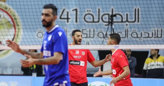 الأهلى يهزم النصر البحرينى ويتوج بالبطولة العربية للطائرة ..صور