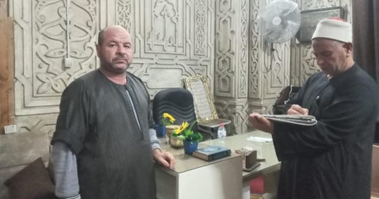 وكيل أوقاف الإسكندرية يتفقد مساجد المحافظة