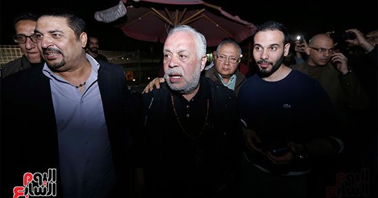 الكلام فى التريند.. أشرف زكى يفوز بمقعد نقيب الممثلين باكتساح..فيريرا يفضل استمرار محمد صبحى فى حراسة الزمالك أمام الترجى.. قصة قاتل مأجور فى حياة أنجلينا جولى.. وبايرن ميونخ يجدد عقد الكاميرونى موتينج حتى 2024