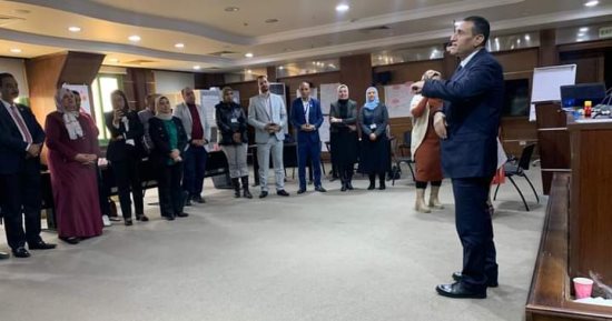 رئيس هيئة تعليم الكبار: نسابق الزمن للقضاء على الأمية 