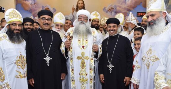 الكنيسة ترسم كاهنين جديدين بإيبارشية دشنا
