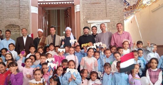 الكنيسة الإنجيلية بقنا تنظم لقاء الحضانات للتلاميذ المسلمين والمسيحيين