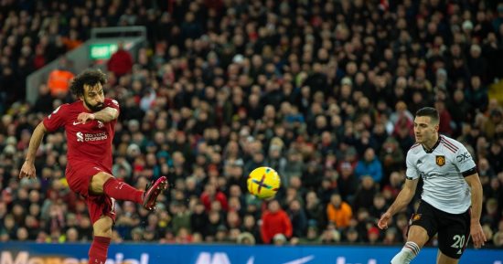 محمد صلاح يعلق على لقب الهداف التاريخي في ليفربول