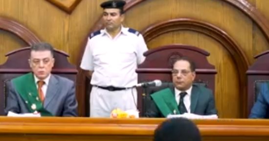 المؤبد لموظفين بـ"كهرباء الشرقية" لاستيلائهما على أموال القطاع