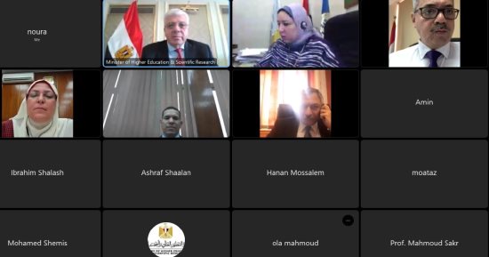 أيمن عاشور يؤكد أهمية دور المراكز البحثية فى دعم البحث العلمى وتشجيع الابتكار