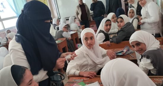 محافظ الدقهلية: استمرار حملة طرق الأبواب للتطعيم ضد فيروس كورونا لكل الأعمار