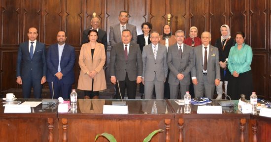 رئيس جامعة الإسكندرية يلتقى مدير هيئة الفولبرايت لبحث سبل التعاون المشترك