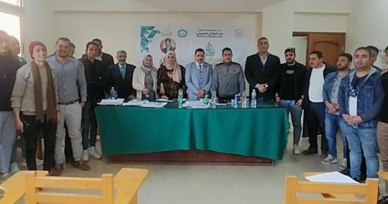 تحكيم عروض الشعر وكلمات الأغانى بمهرجان إبداع وتدريبات بمراكز شباب كفر الشيخ