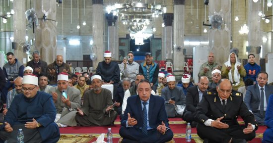 أوقاف الإسكندرية تحتفل بليلة النصف من شعبان بمسجد المرسى أبو العباس بحضور المحافظ