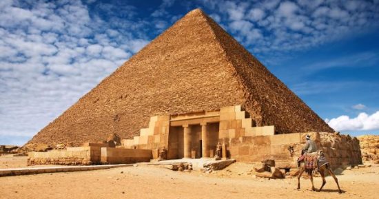 تاريخ مصر القديمة.. مقالة سليم حسن عن الملك خوفو والهرم الأكبر